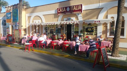 <a href='http://www.portaledelleosterie.it/andarosterie_cerca_dettaglio.php?id=744'><b>Osteria Casa Italia Fuengirola </b> - Fuengirola  (--)</a>